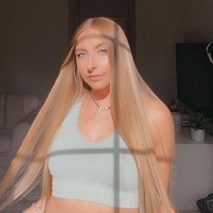 Meet your Posher, Madeleine